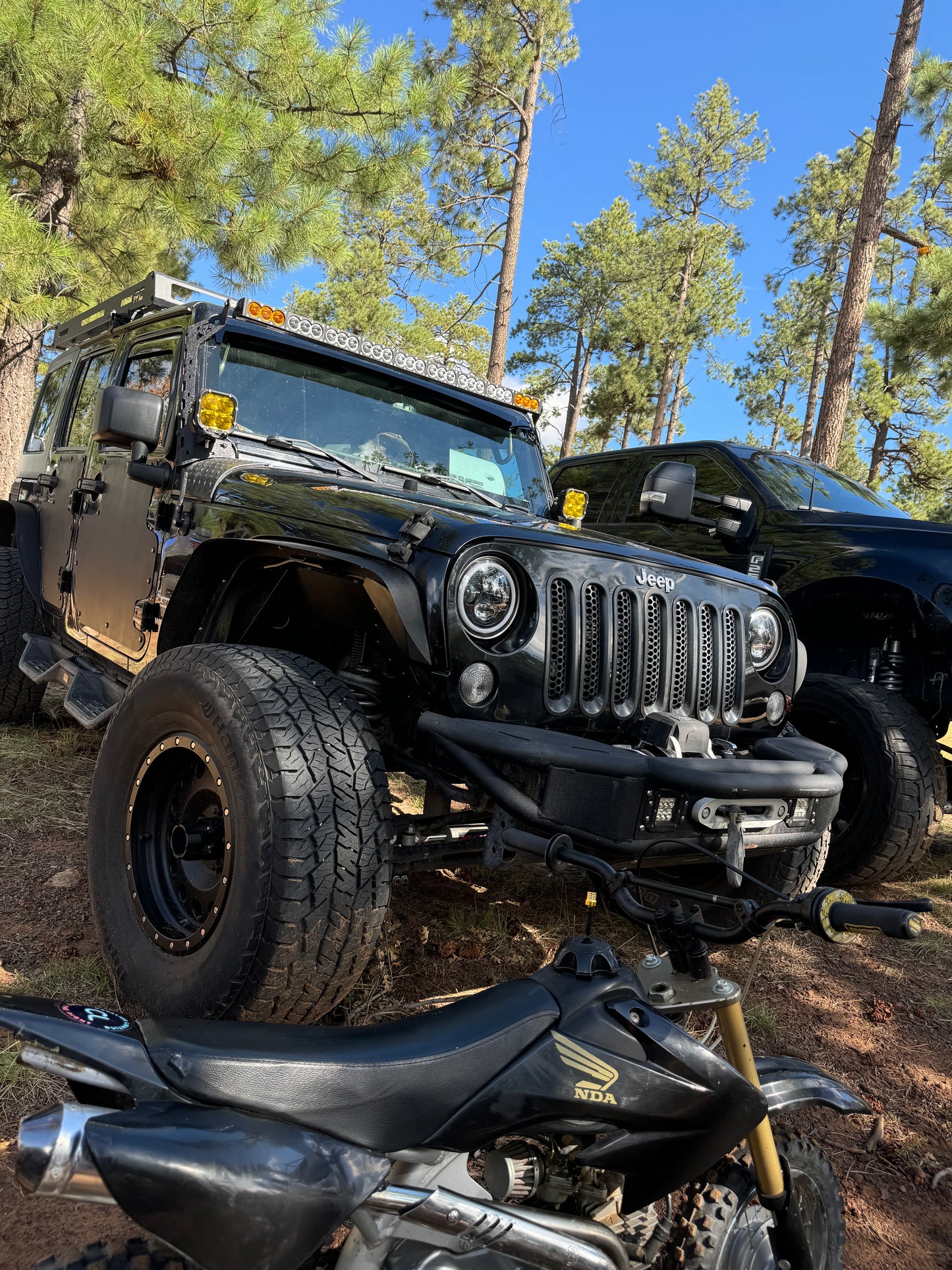 Apex Amber and White Dual Function Light Bar