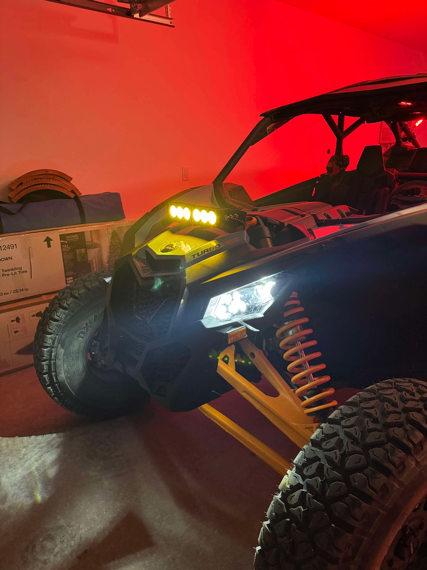 Can-Am X3 Shock Tower Light Bar Package