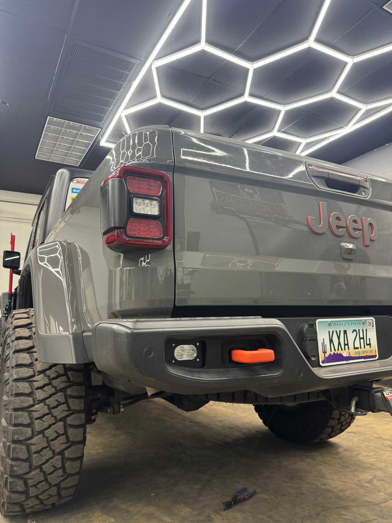 Jeep Gladiator Chase Kit - Jeep Truck