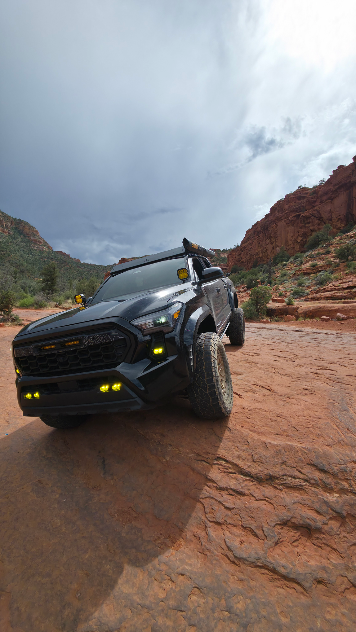 Trucks / SUVs